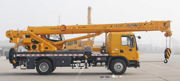 XCMG Truck Crane XCT12 - Image 3